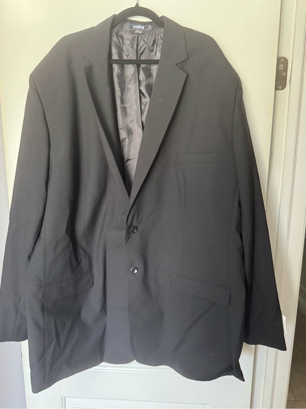Men's Black Classic Two-Button Blazer Suit Set